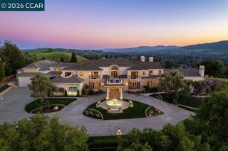 251 Santiago Ln, Danville, CA 94526