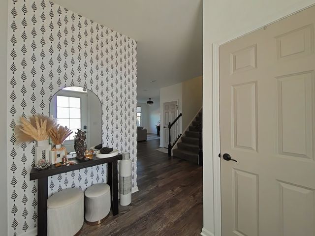 4204 Chelsea Manor Circle, Aurora, IL 60504