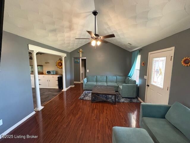 116 Pittsburgh St, Bardstown, KY 40004