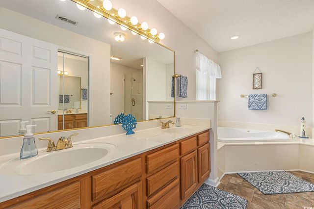 2479 Glen Dr., Little River, SC 29566