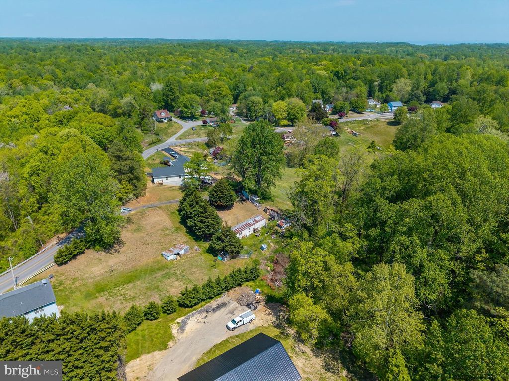 Image 1 of property listing at 735 CLAGGETT RD, Sunderland, MD 20689