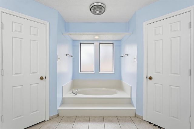 1117 E Spring Valley Road, Richardson, TX 75081