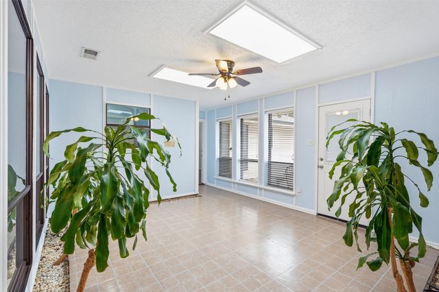 1117 E Spring Valley Road, Richardson, TX 75081