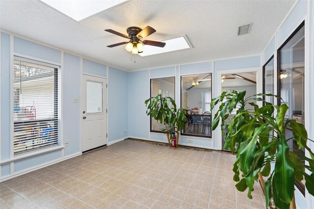 1117 E Spring Valley Road, Richardson, TX 75081