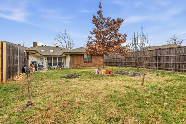 1117 E Spring Valley Road, Richardson, TX 75081