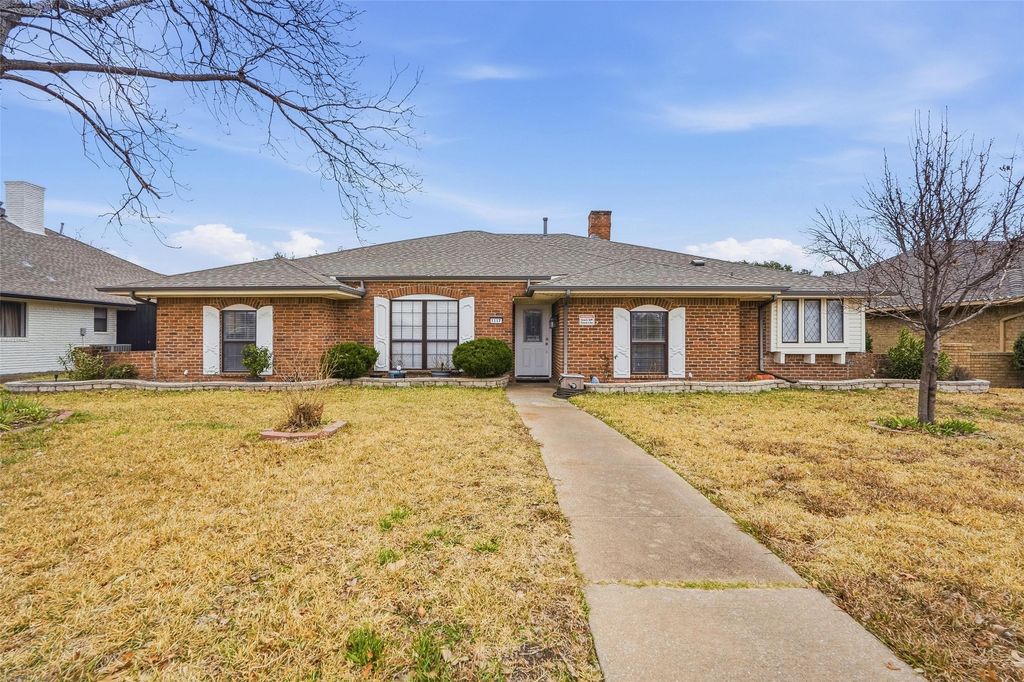 1117 E Spring Valley Road, Richardson, TX 75081