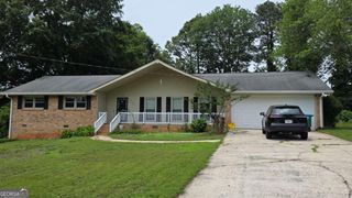 5201 Vivid Drive, Stone Mountain, GA 30087