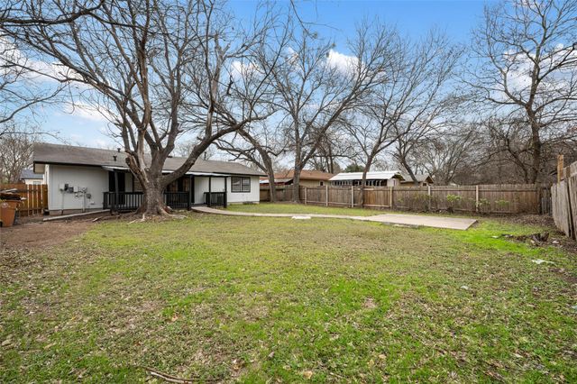 4605 Brassiewood DR, Austin, TX 78744