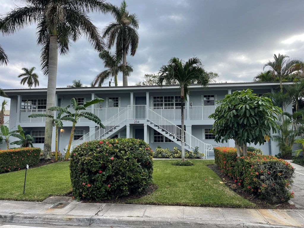 234 Oleander Avenue 2, Palm Beach, FL 33480