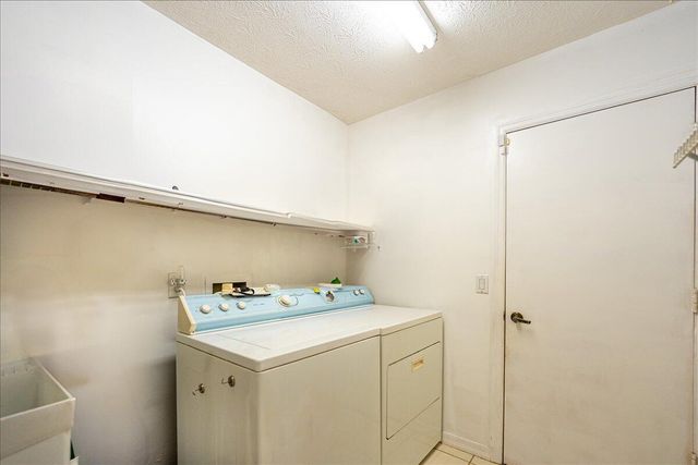 522 SE Majestic Terrace, Port St Lucie, FL 34953