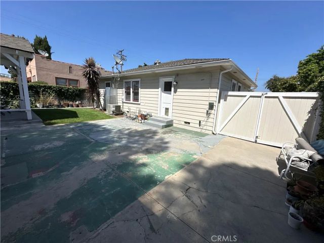 210 S Bush Street, Orange, CA 92868