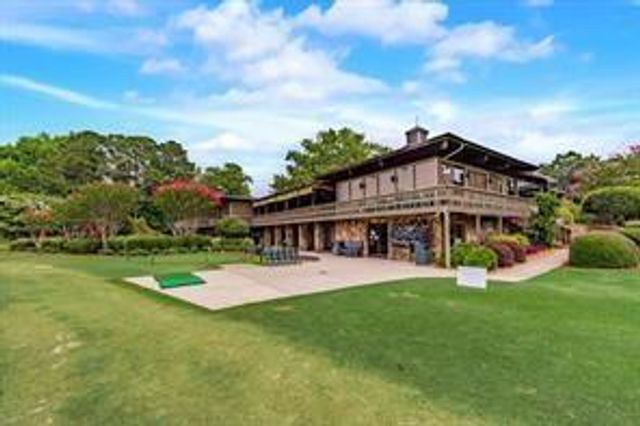 68 Montre NW Square, Atlanta, GA 30327