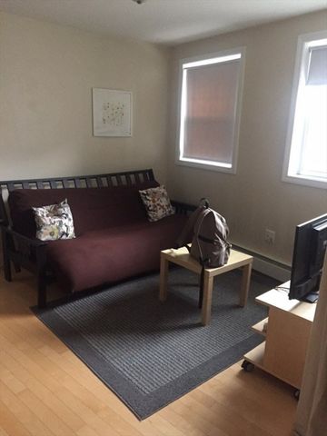 1800 Massachusetts Ave 8, Cambridge, MA 02140