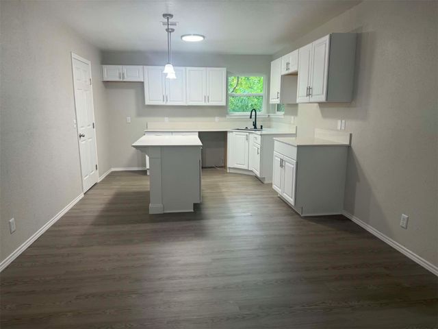 7003 W Brady Street, Tulsa, OK 74127