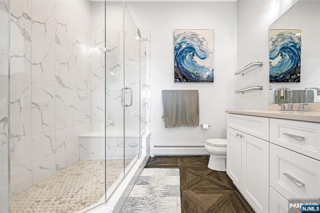 275 14th B, Palisades Park, NJ 07650