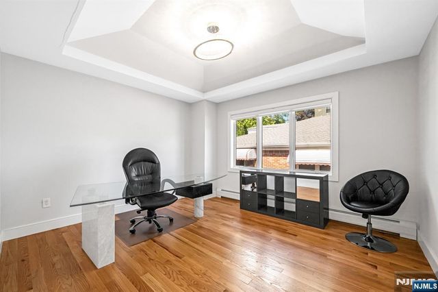 275 14th B, Palisades Park, NJ 07650