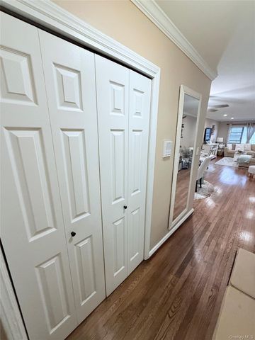 1213 E Broadway B12, Hewlett, NY 11557