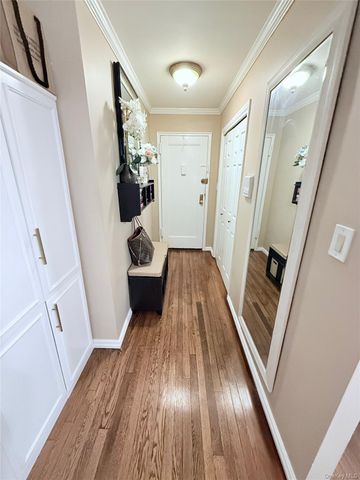 1213 E Broadway B12, Hewlett, NY 11557