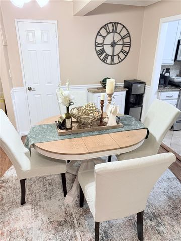 1213 E Broadway B12, Hewlett, NY 11557