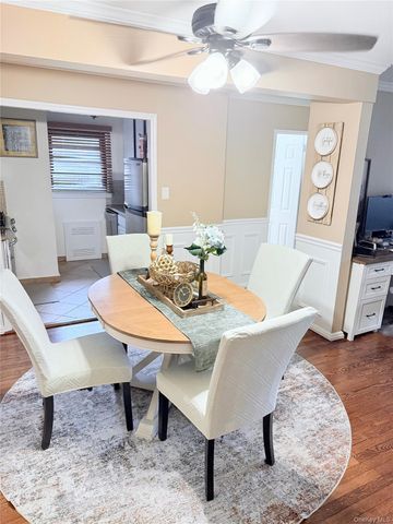 1213 E Broadway B12, Hewlett, NY 11557