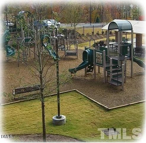 2022 Remington Oaks Circle, Cary, NC 27519