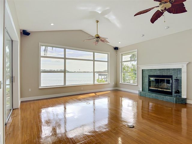 134 BAYBERRY DRIVE, Polk City, FL 33868