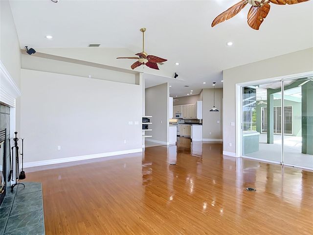 134 BAYBERRY DRIVE, Polk City, FL 33868