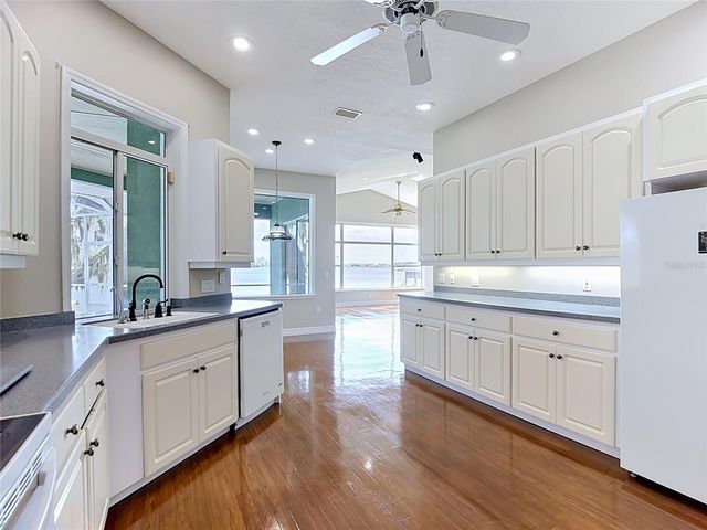 134 BAYBERRY DRIVE, Polk City, FL 33868