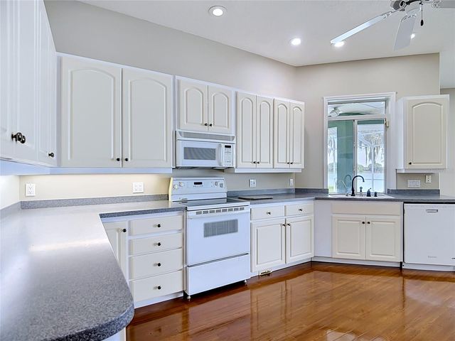 134 BAYBERRY DRIVE, Polk City, FL 33868