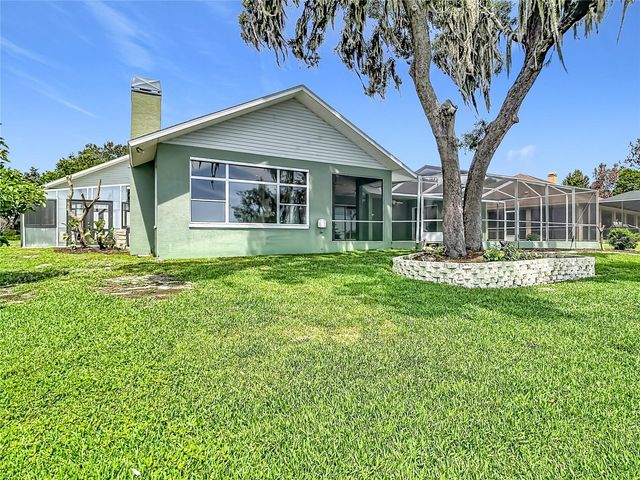 134 BAYBERRY DRIVE, Polk City, FL 33868