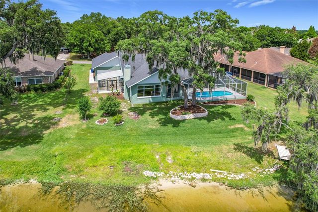 134 BAYBERRY DRIVE, Polk City, FL 33868