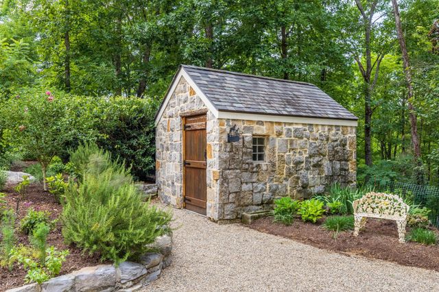 175 Litchfield Lane, NW, Cleveland, TN 37312