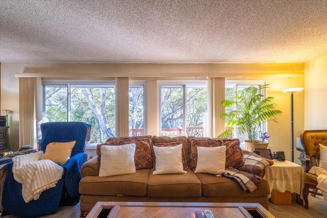 18117 Berta Canyon Road, Salinas, CA 93907