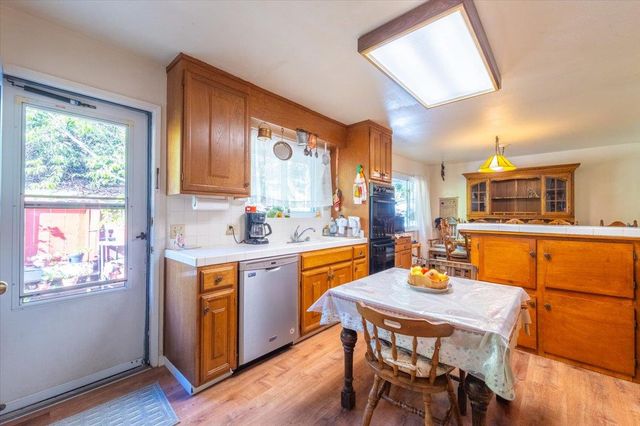 18117 Berta Canyon Road, Salinas, CA 93907