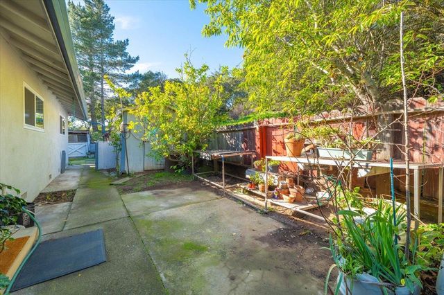 18117 Berta Canyon Road, Salinas, CA 93907