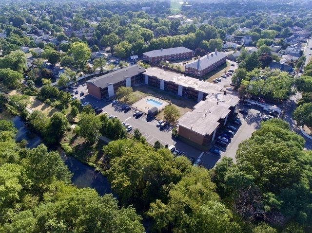 15 Arizona Terrace 1, Arlington, MA 02474