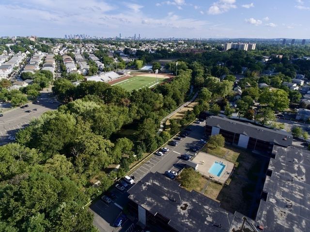 15 Arizona Terrace 1, Arlington, MA 02474