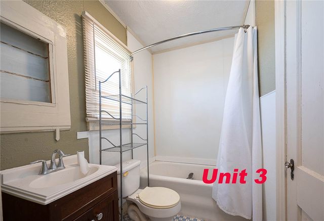 724 Elizabeth St, Corpus Christi, TX 78404