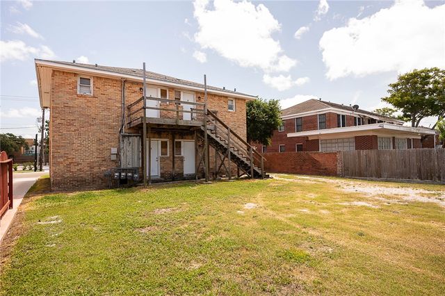 724 Elizabeth St, Corpus Christi, TX 78404