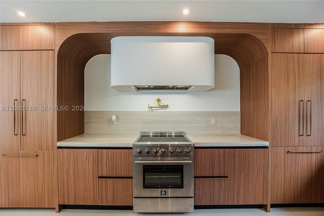 430 Miller Rd, Coral Gables, FL 33146