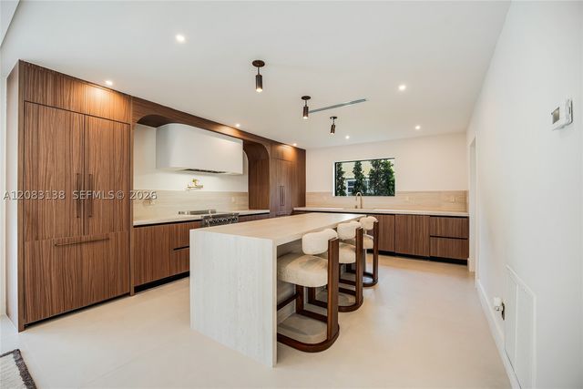 430 Miller Rd, Coral Gables, FL 33146