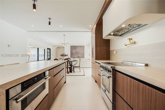 430 Miller Rd, Coral Gables, FL 33146