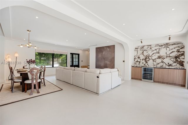 430 Miller Rd, Coral Gables, FL 33146