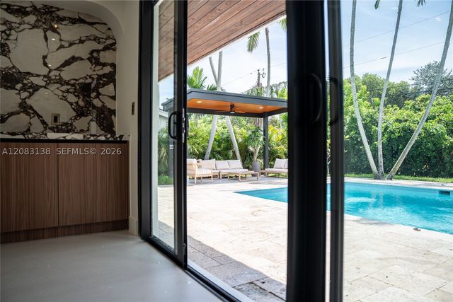 430 Miller Rd, Coral Gables, FL 33146