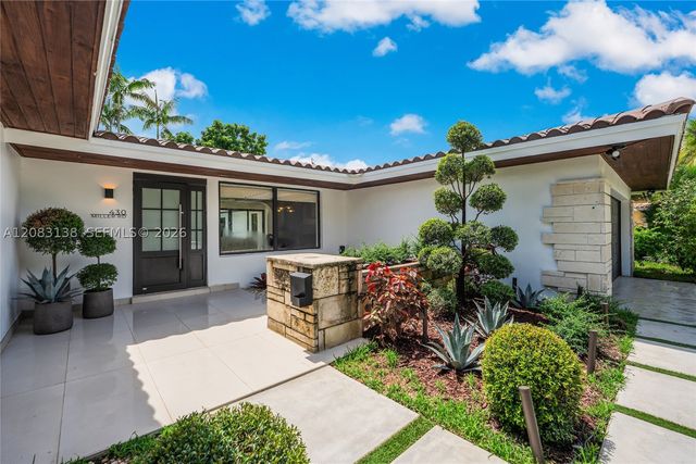 430 Miller Rd, Coral Gables, FL 33146