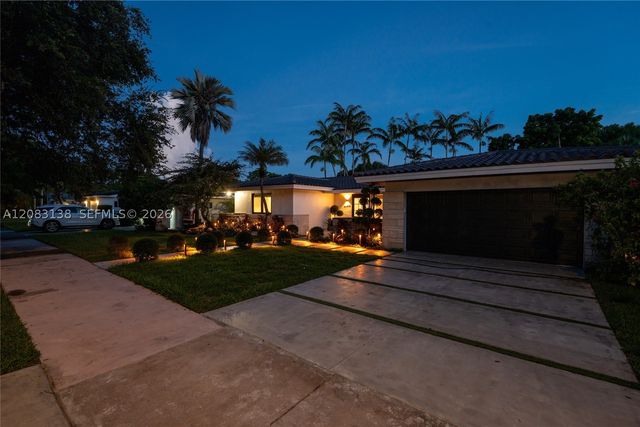 430 Miller Rd, Coral Gables, FL 33146