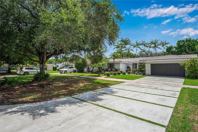 430 Miller Rd, Coral Gables, FL 33146