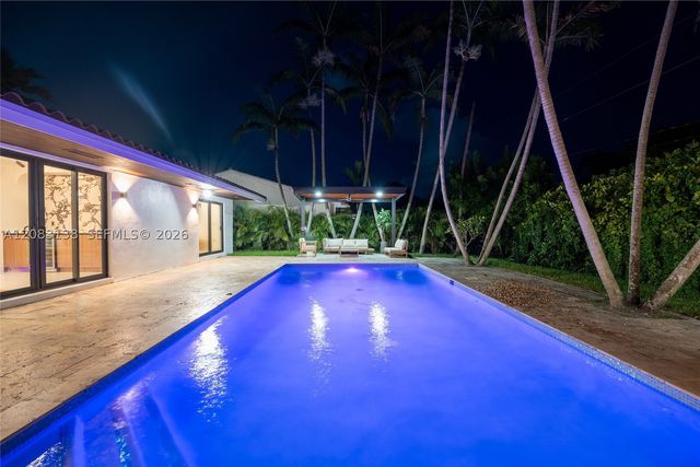 430 Miller Rd, Coral Gables, FL 33146