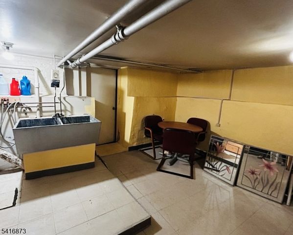 69 Crooks Ave, Paterson City, NJ 07503