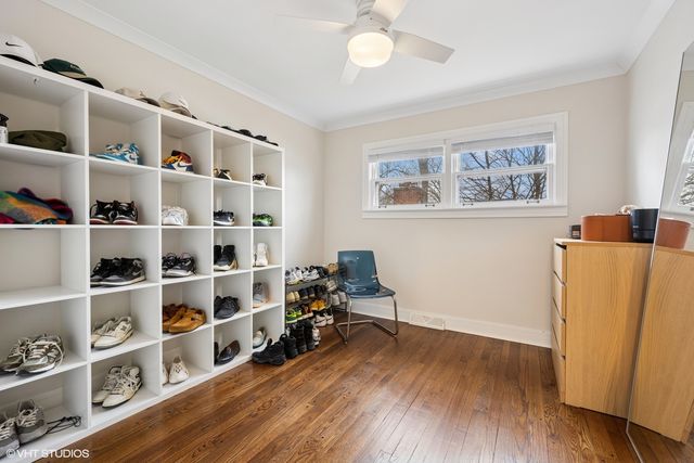 1181 Sherwood Road, Highland Park, IL 60035